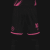 ULTIMATE - Imagen 4